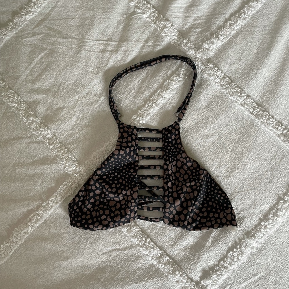 Ola Feroz Bikini top